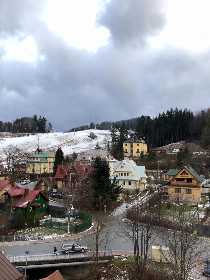 Apartament Karpaty Krynica Zdroj Luaran gambar